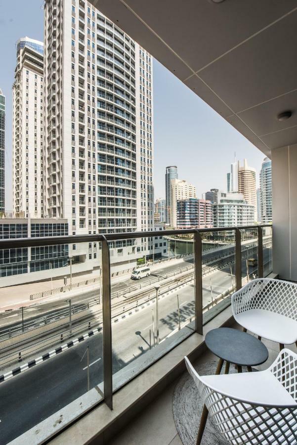 Fantastay Sparkle Tower One Bedroom Suite Marina View Dubai Esterno foto