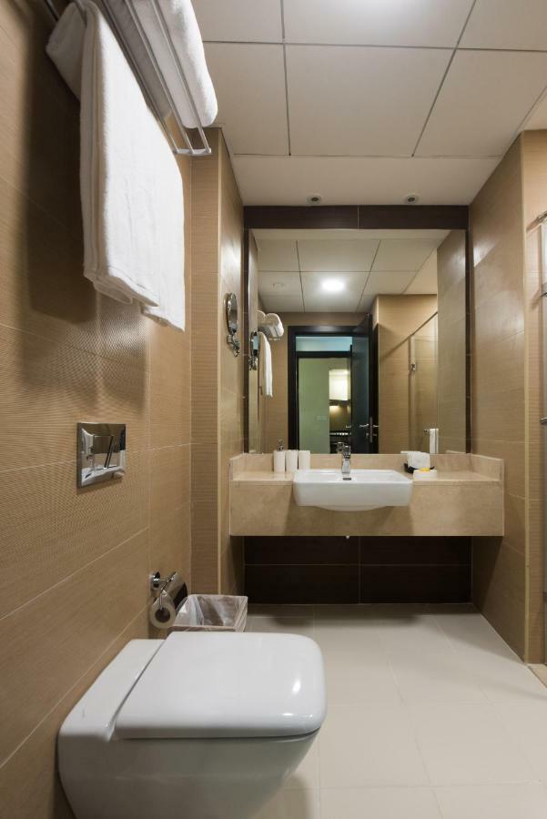 Fantastay Sparkle Tower One Bedroom Suite Marina View Dubai Esterno foto