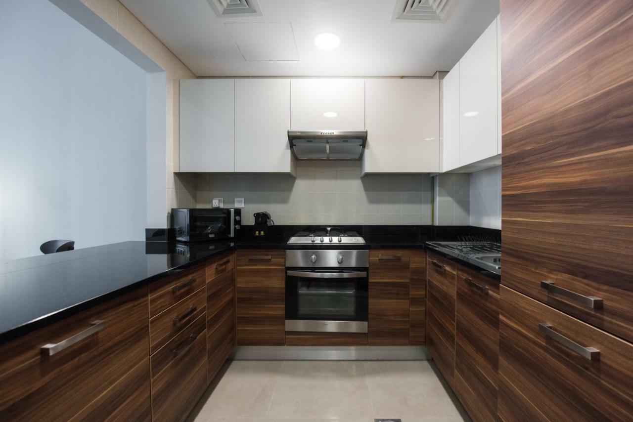 Fantastay Sparkle Tower One Bedroom Suite Marina View Dubai Esterno foto