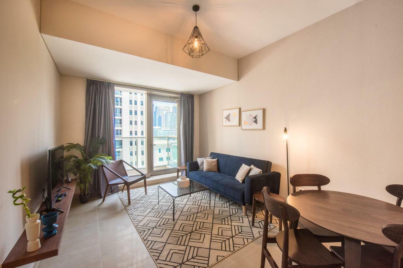 Fantastay Sparkle Tower One Bedroom Suite Marina View Dubai Esterno foto